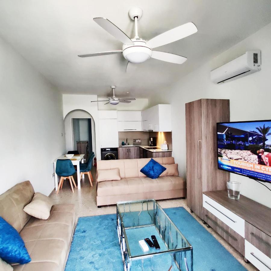 Lovely 1-Bedroom Unit @ Fabulous Location Paphos Exteriör bild